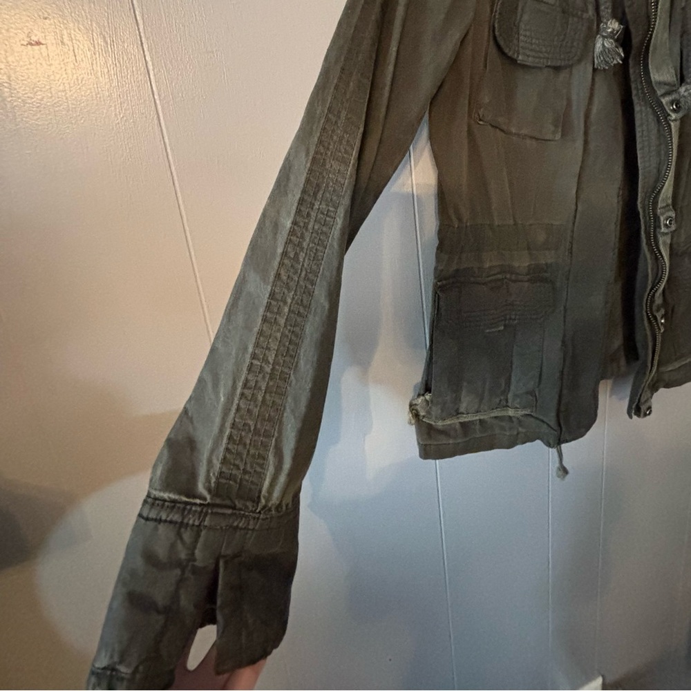 Harley Davidson Riding Jacket - Picture 7 of 16